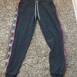 PINK Victoria's Secret Woman Gray Jogger Pants